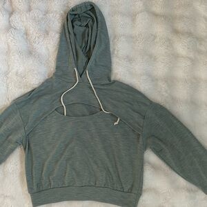 Cropped hooded sweater w/ cutout detail